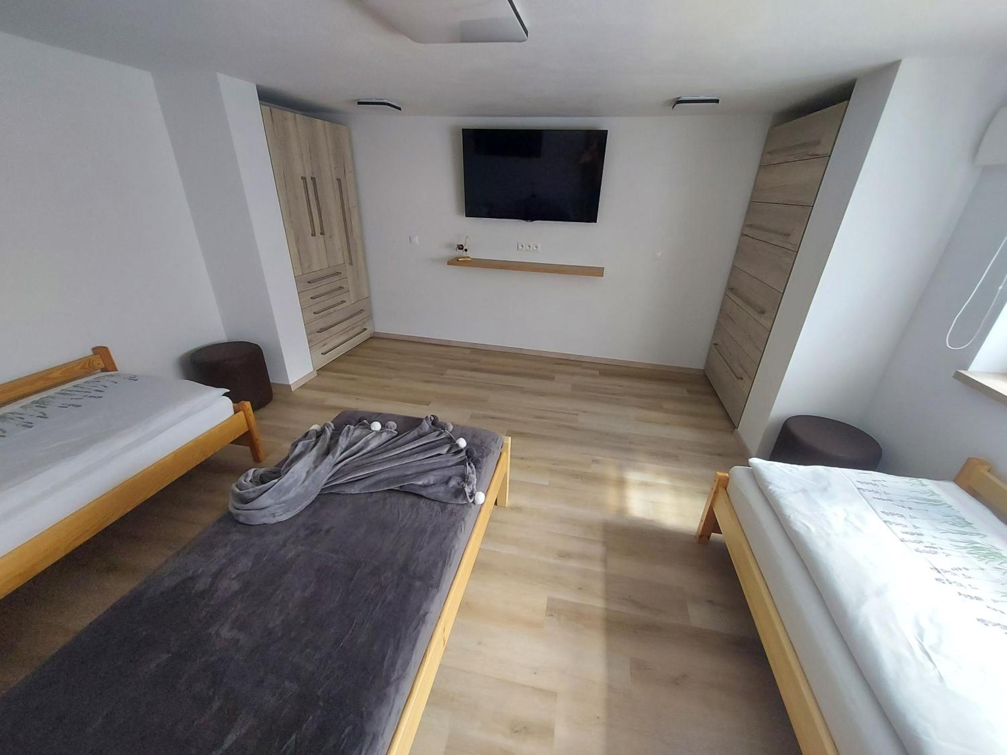 U Mna Doma Apartment Lucatin Exterior photo
