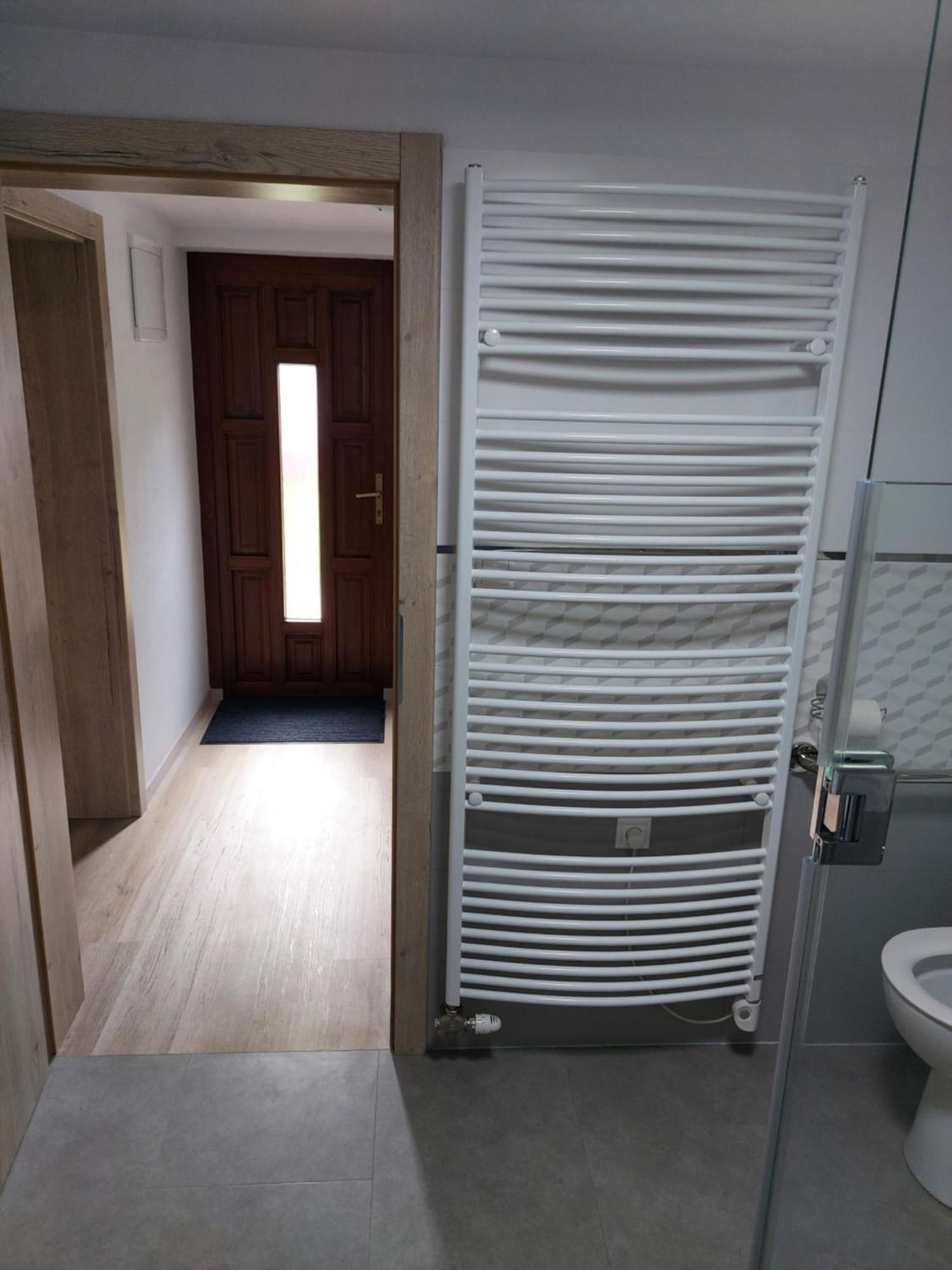 U Mna Doma Apartment Lucatin Exterior photo