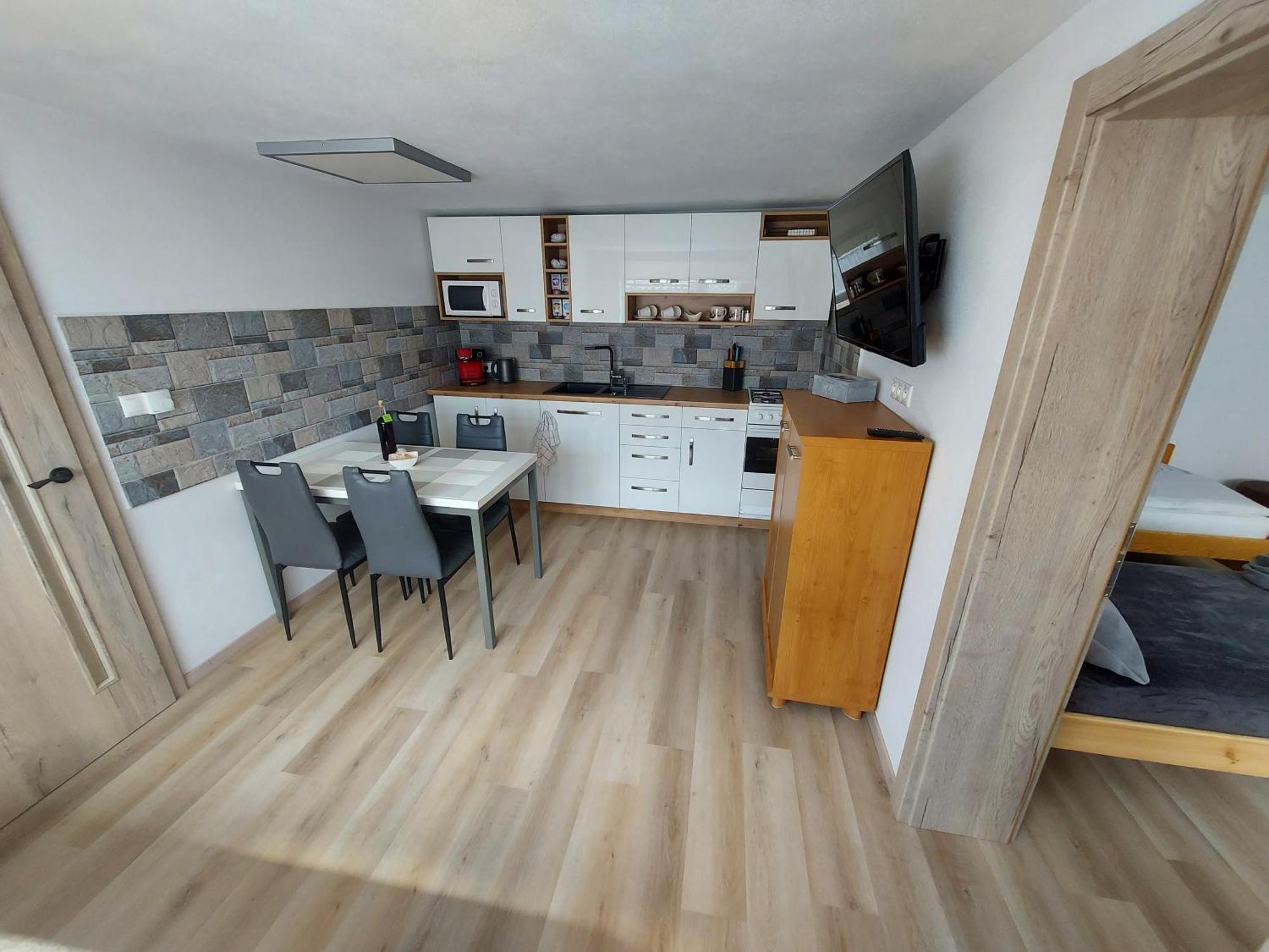 U Mna Doma Apartment Lucatin Exterior photo